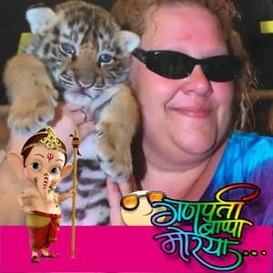 Meet your Posher, Edith